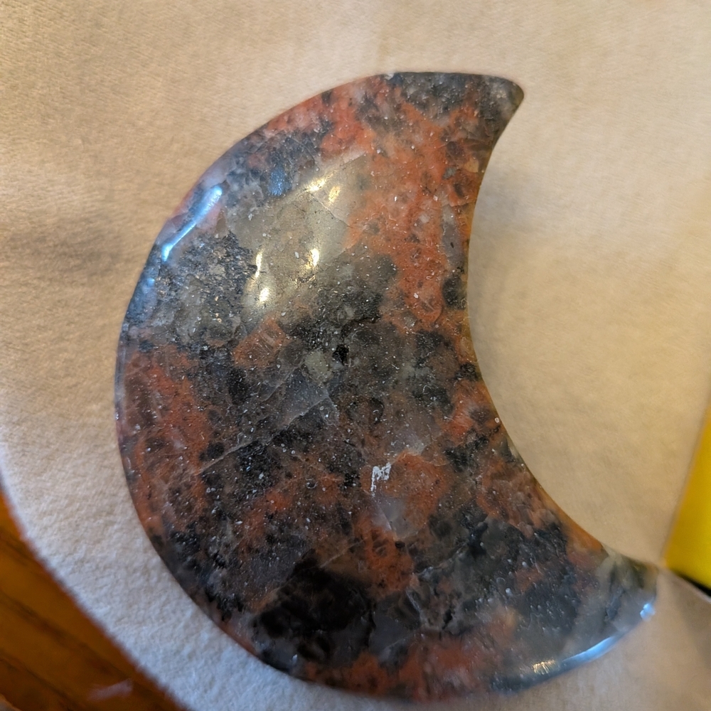 Elegant‎ Crescent Stone Accent